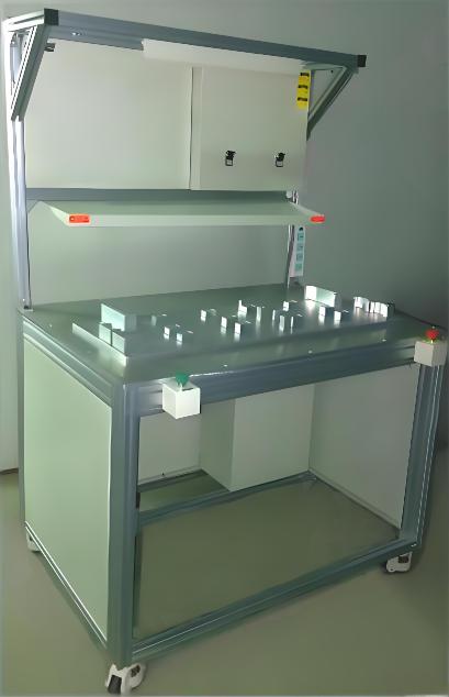 汽车遮阳帘粘贴工装